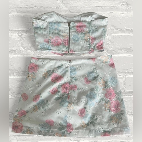 Altar’d State Angie Floral Tube Top & Mini Skirt Set - Picture 5 of 6